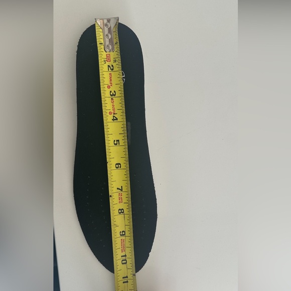 Brand new Valentino hightop sneakers. - Picture 9 of 9